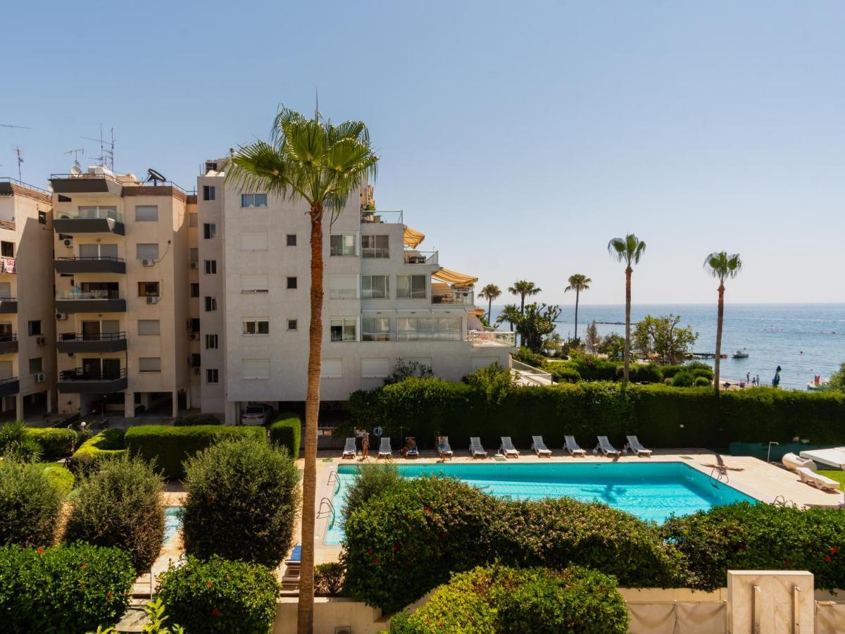 Sanders Ermitage On The Beach - Delightful 1-Bedroom Apartment With Sea View Limassol Eksteriør billede