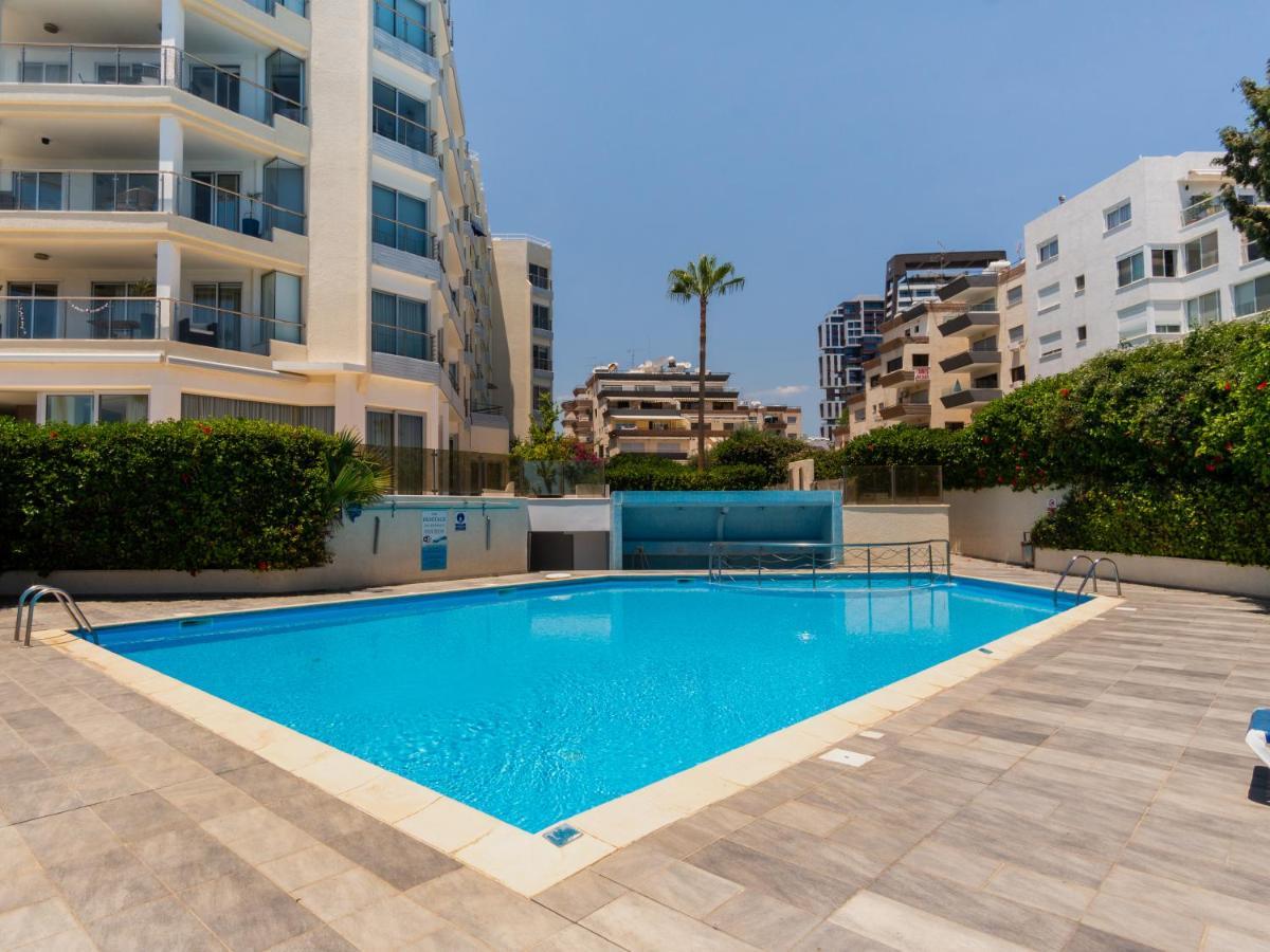 Sanders Ermitage On The Beach - Delightful 1-Bedroom Apartment With Sea View Limassol Eksteriør billede