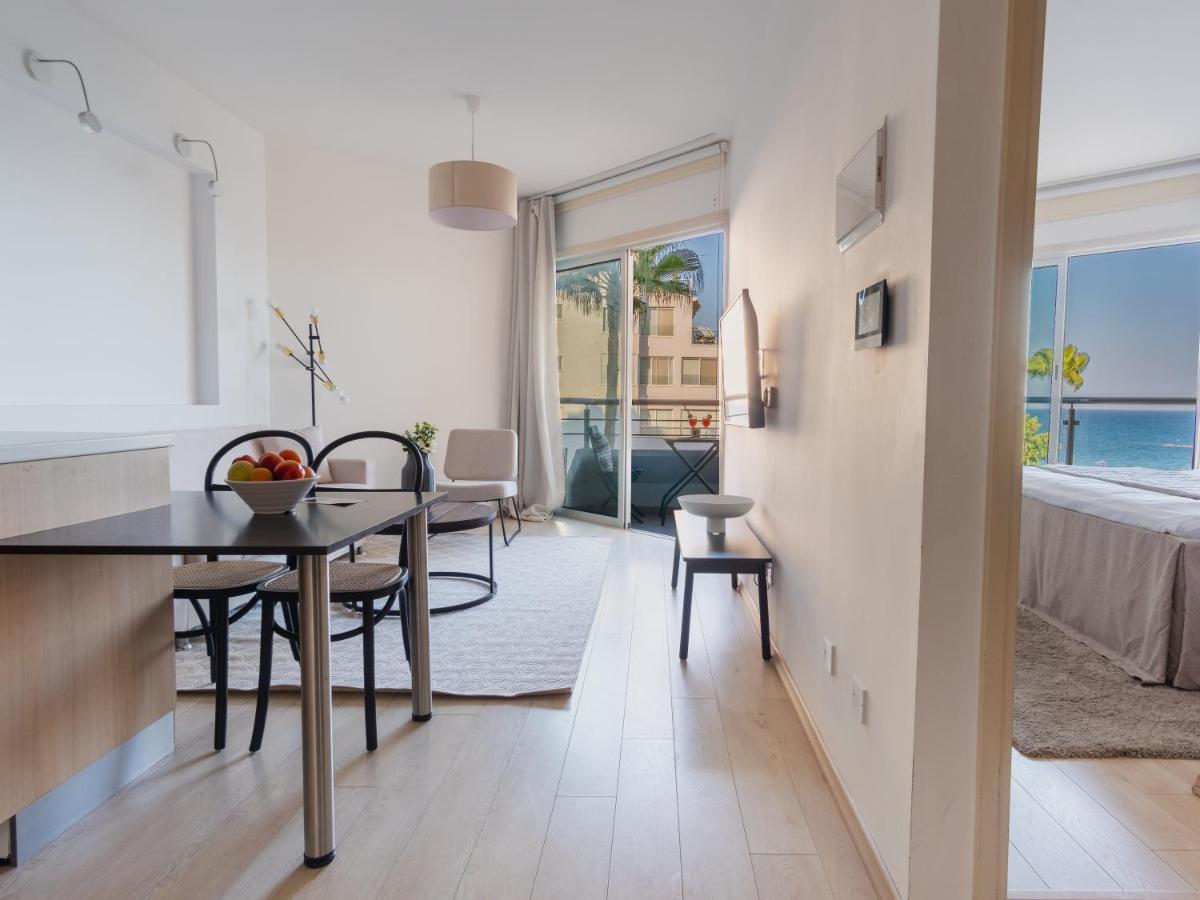 Sanders Ermitage On The Beach - Delightful 1-Bedroom Apartment With Sea View Limassol Eksteriør billede